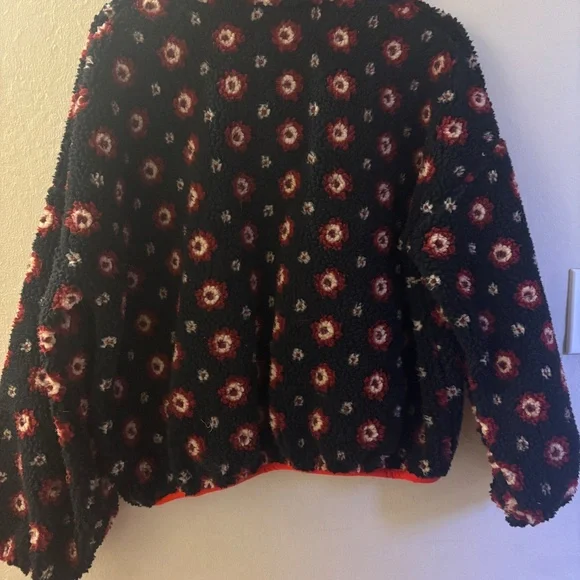 THE GREAT. The Countryside Pullover in Navy Geo Daisy 2/M - Picture 4 of 6